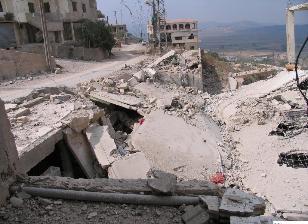 دمار في الخيام، اعتدنا عليه، جراء الإعتداءات الصهيونية.. حولنا الى مبدعين وفلاسفة  وكتاب وفنانين