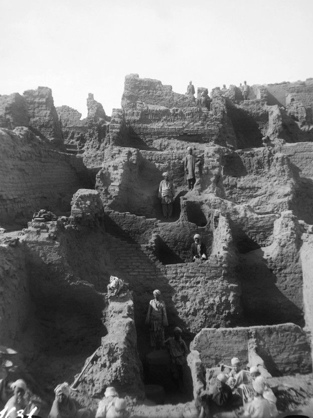 صورة من منطقة العمل في إدفو عام 1924 - تصوير فرنان بيسون دو لاروك