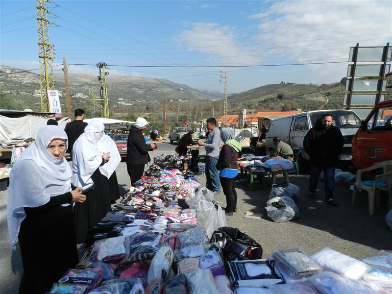 حركة بلا بركة في سوق الخان الشعبي (طارق ابو حمدان)