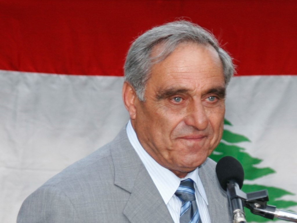 المربّي موريس دبغي..  يستحق منا شهادات الأحترام والوفاء والتقدير لسنين كرّسها خدمةً لبيئته الحاضنة