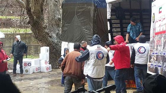 خلال توزيع المساعدات الكويتية على النازحين في شبعا 