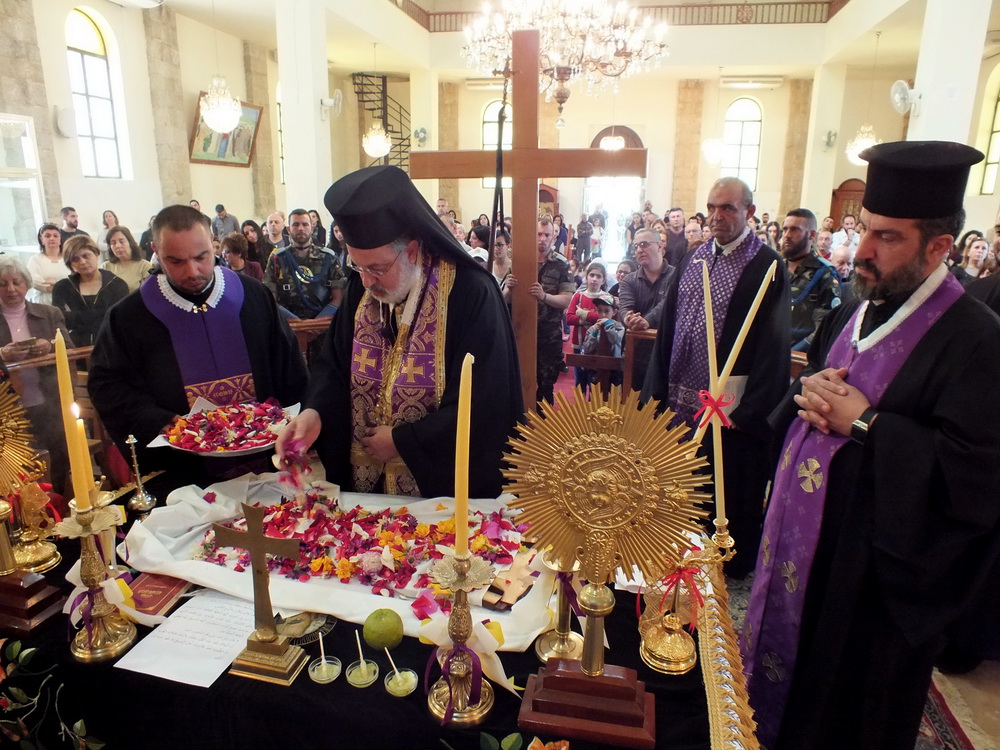 رتبة إنزال المصلوب عن خشبة الصليب - صورة مايا العشي – مرجعيون