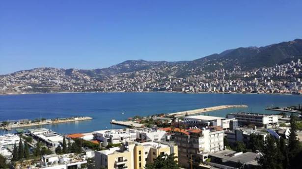 يتقشّف المطوّرون في بناء المشارع العقارية لكي تحافظ السوق على متانتها. (الأرشيف)