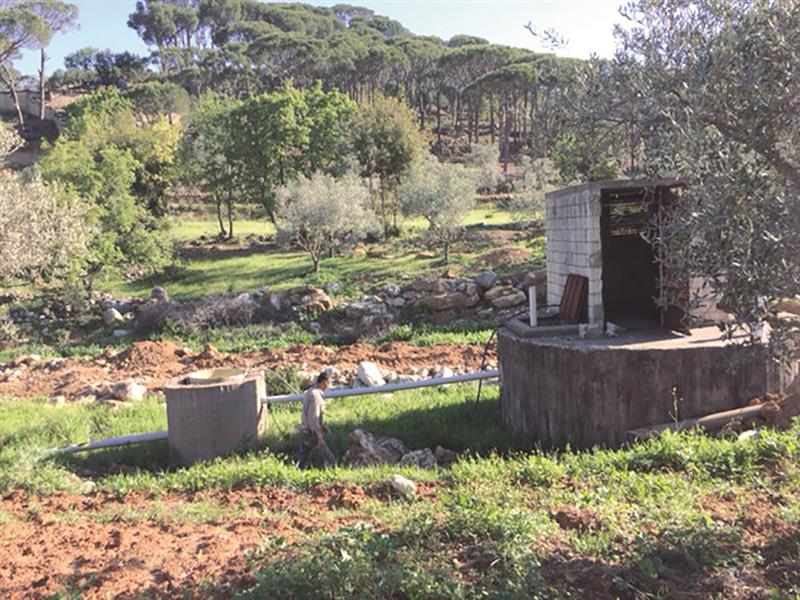 محطة التكرير المهملة في وادي ميمس (طارق ابو حمدان)