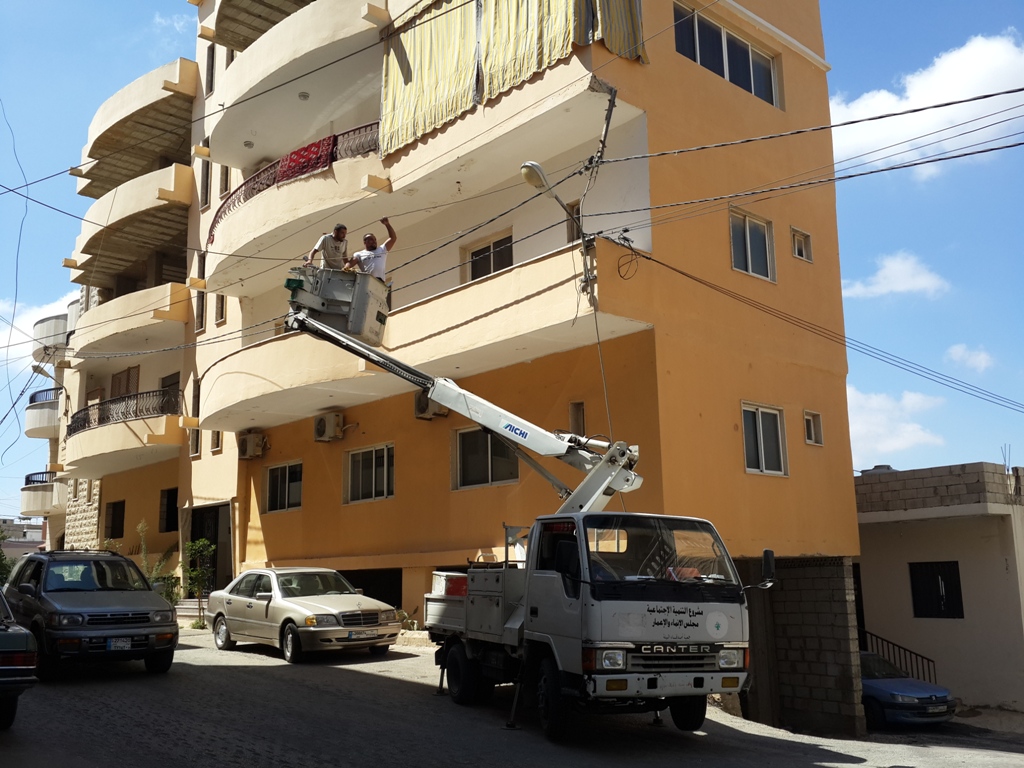 فرق الصيانة في البلدية حاضرة دوماً وفي جهوزية دائمة