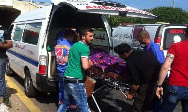 اثناء نقله ومحاولة انقاذه بعد إصابته