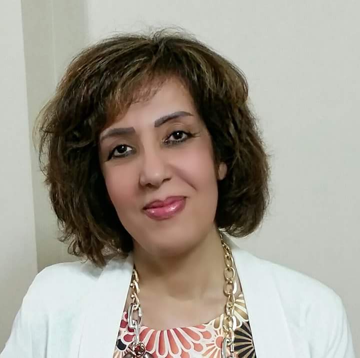 الإعلامية ليلى رحيّل: من كل قلبي ألف مبروك لكل شبّ ناجح وصبية... وبعيد الفطر، أحلى تحية لكل الخيامية