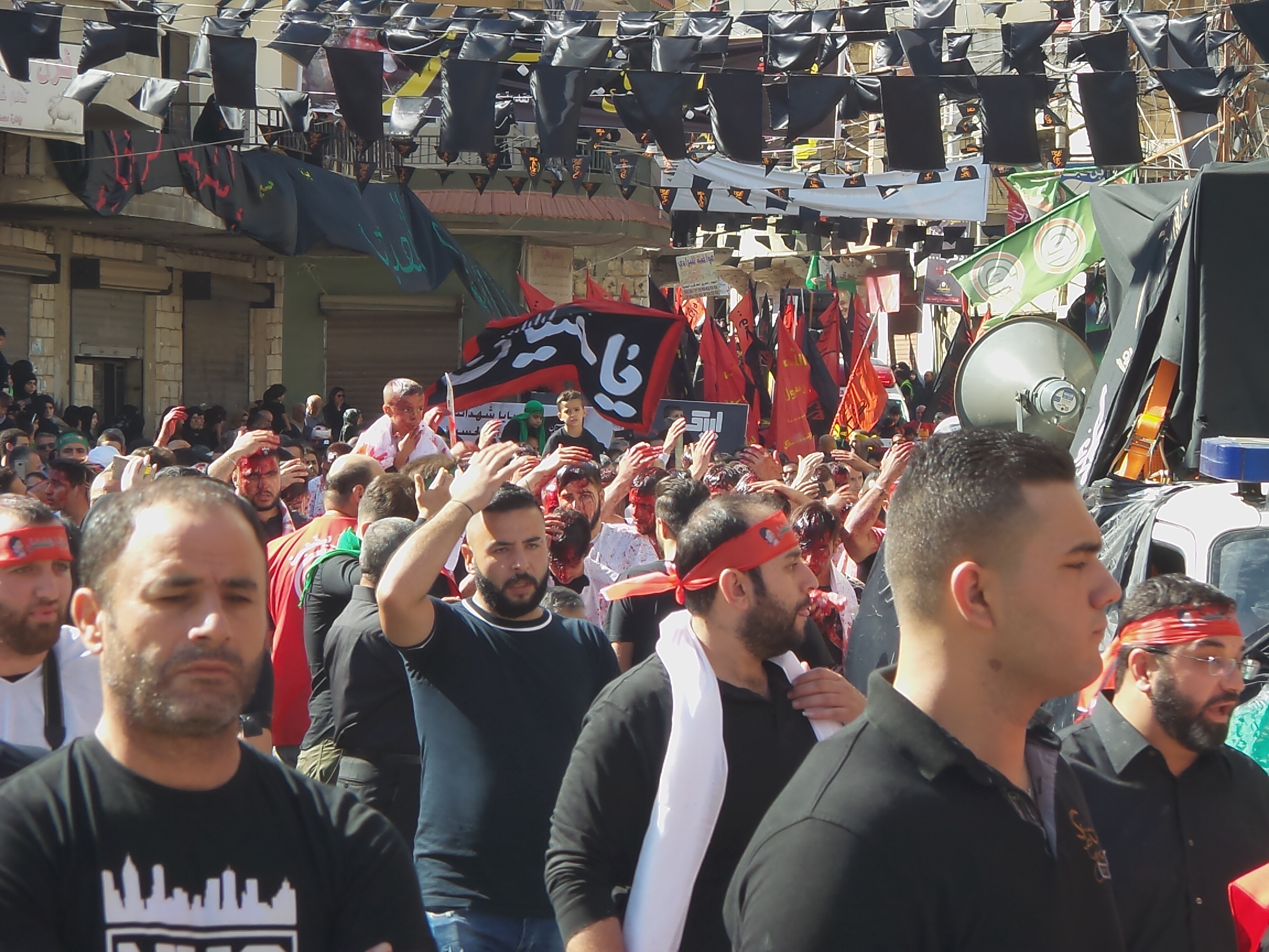 اللطيمة في مسيرة الخيام