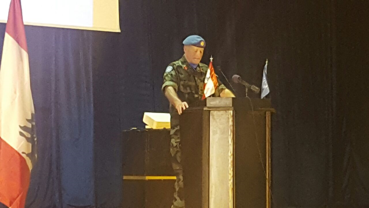 القائد العام لليونيفل اللواء مايكل بيري يلقي كلمته