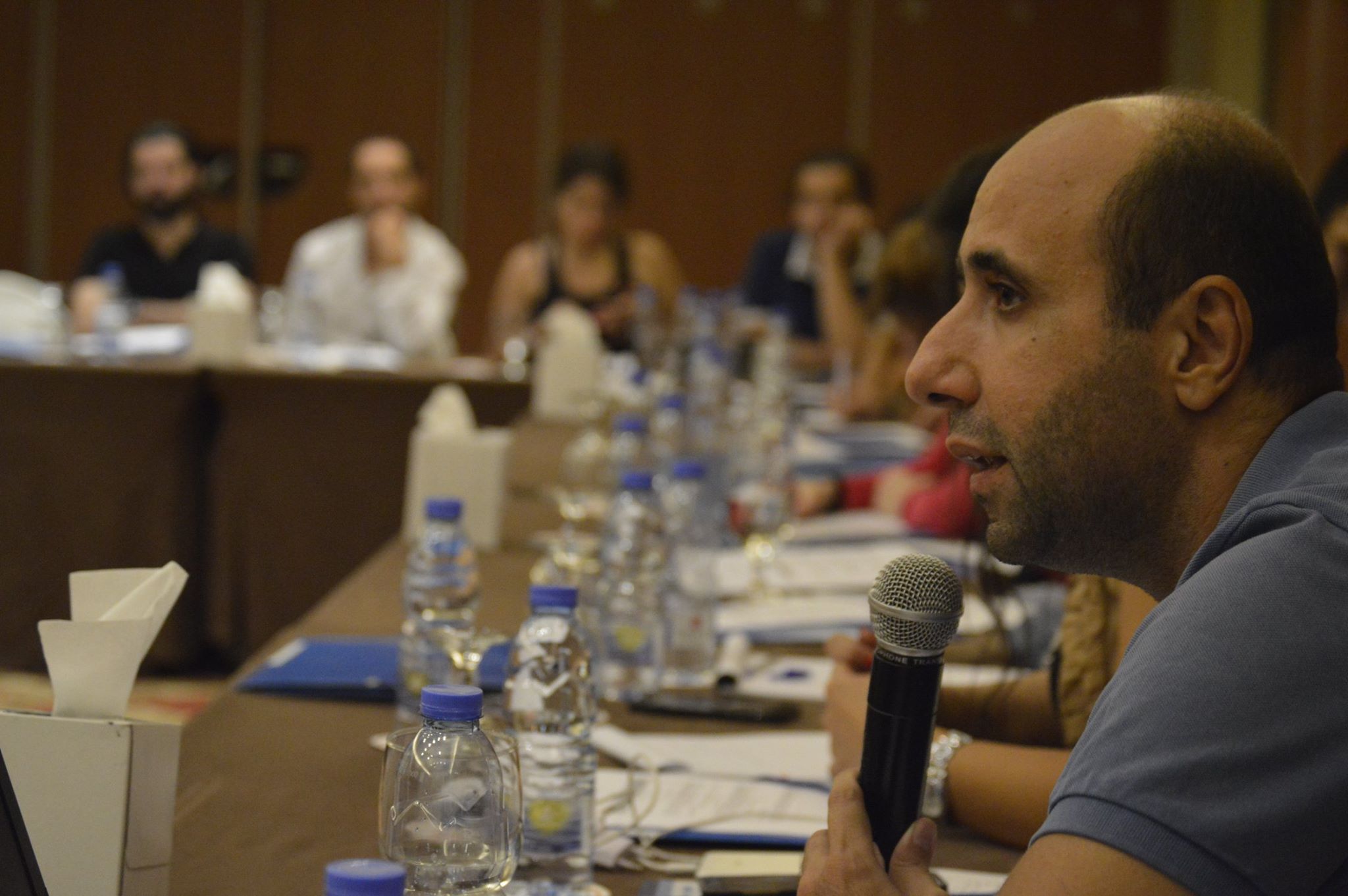 باسل عبدالله متحدثاً في ورشة عمل رؤية تيار المجتمع المدني المنعقدة في 15 و 16 ت1 2016 