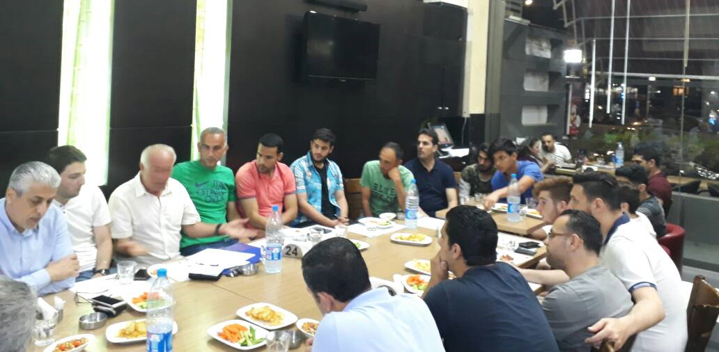 لقاء خيامي في بيوت جمع نخبة من خيرة شباب الخيام ورياضييها