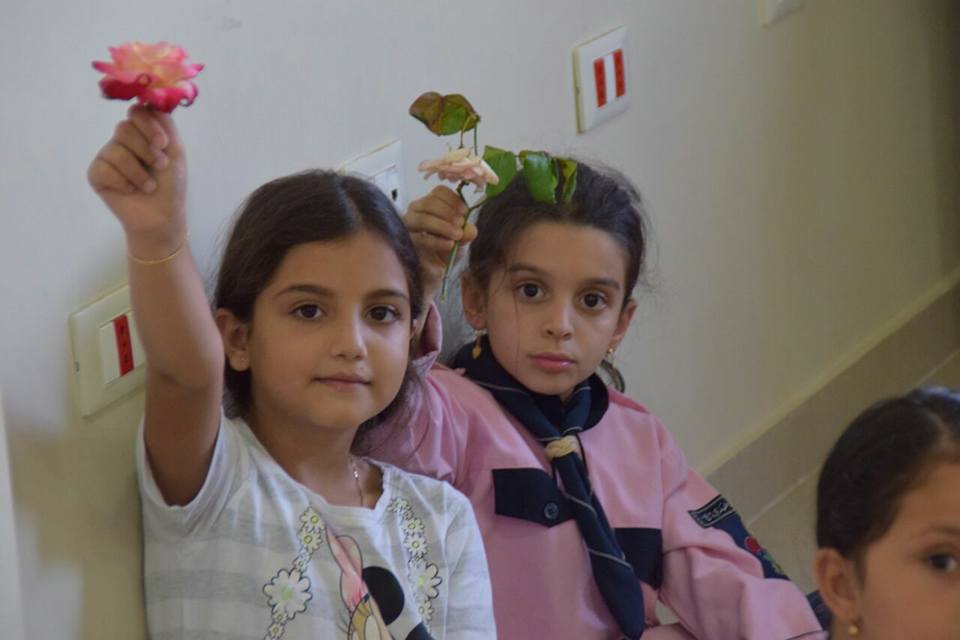 وردة حبّ لوطني من برعمات فوج العقلية زينب (عليها السلام)/حاريص 