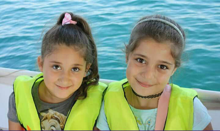 جولةً في بحر مدينة صور