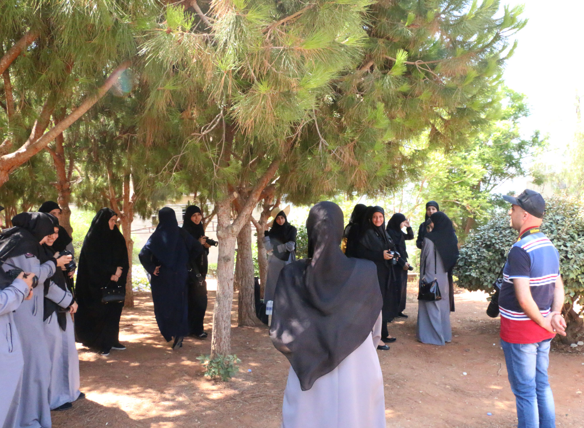 من تصوير المتدربات في دورة التصوير الفوتوغرافي