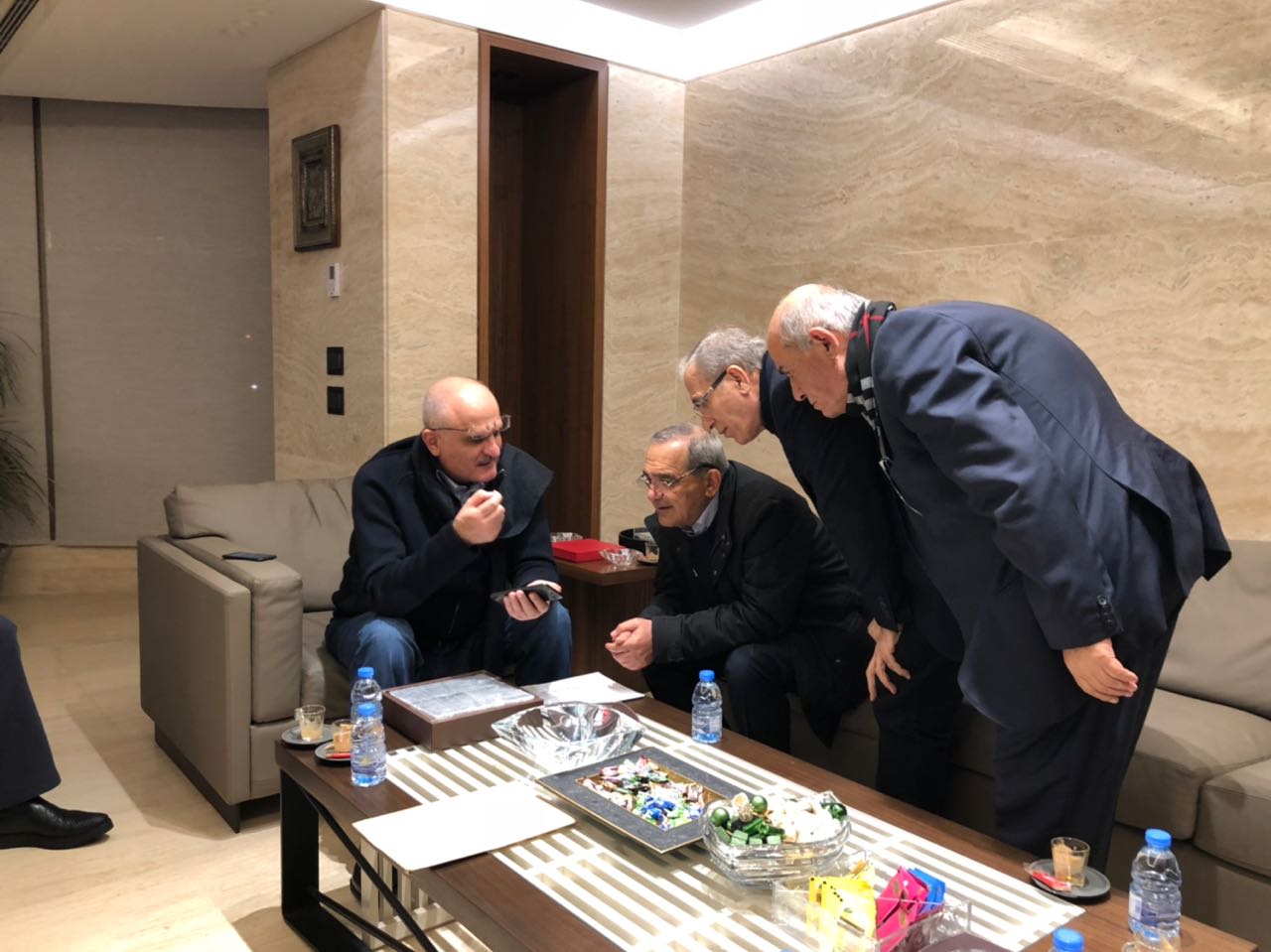 وزير المالية الحاج علي حسن خليل يستقبل أعضاء نادي الخيام الثقافي