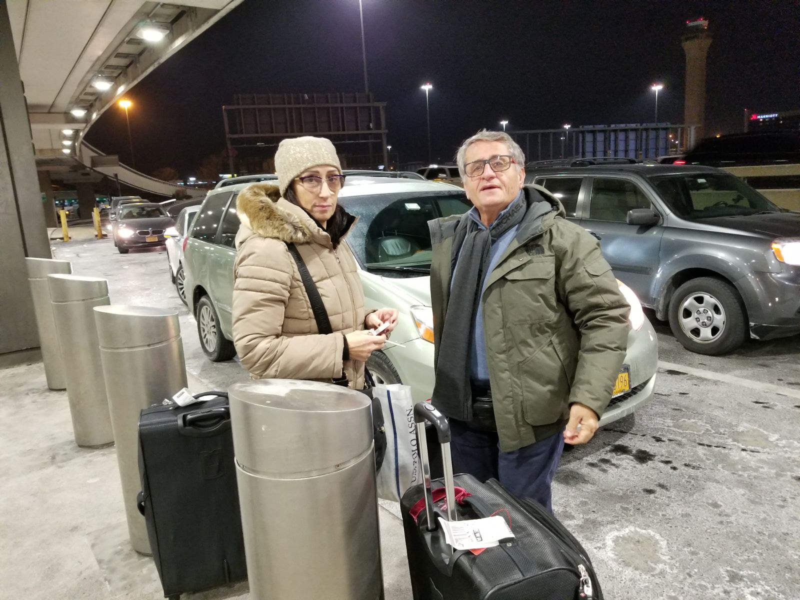 مع أم لؤي.. ساعة وصولنا إلى نيويورك