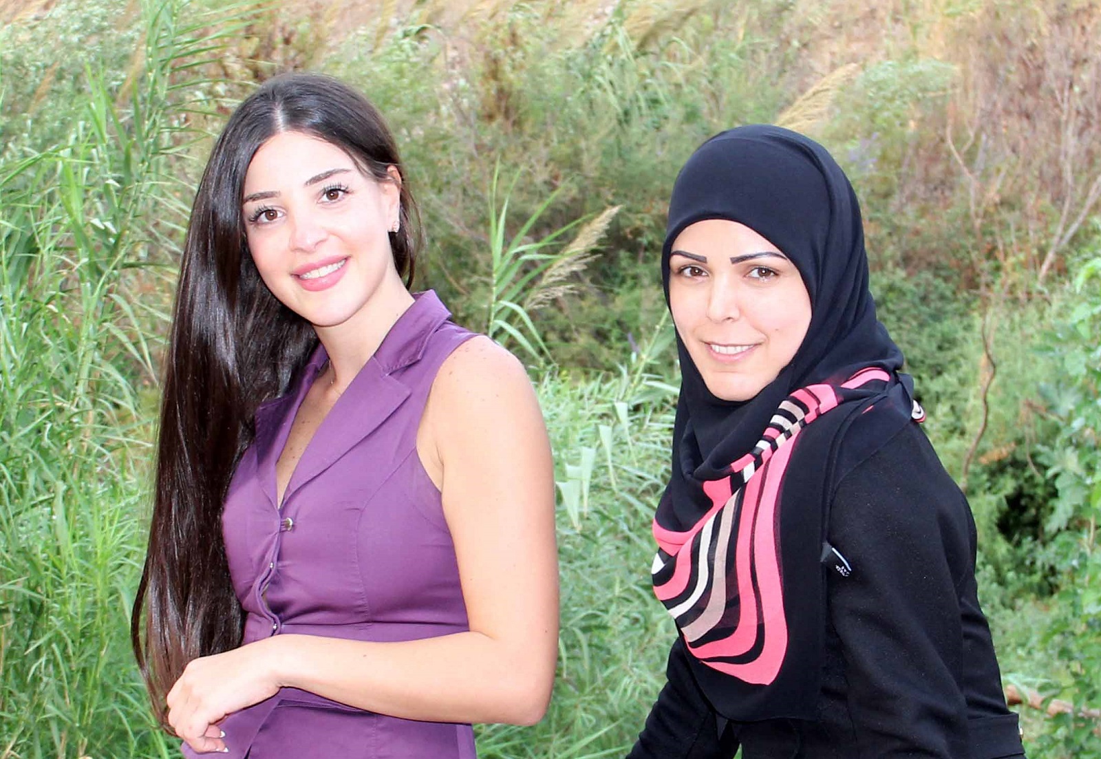 الآنسة زينب قاسم والملكة رهف عبدالله