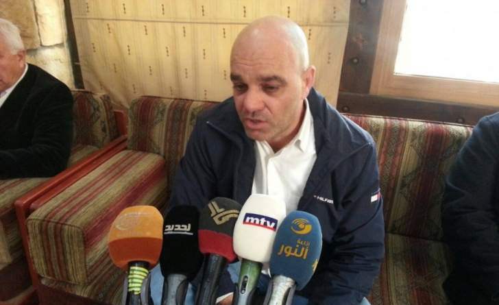 رئيس نقابة مكاتب السوق حسين توفيق غندور