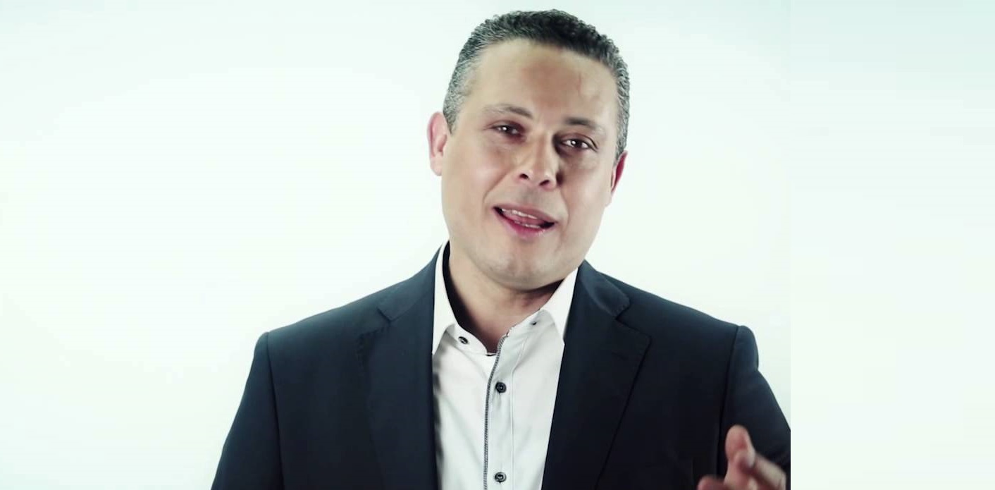 الكاتب عماد مرمل