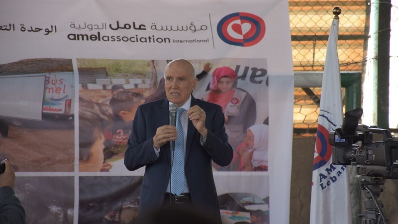 الدكتور كامل مهنا