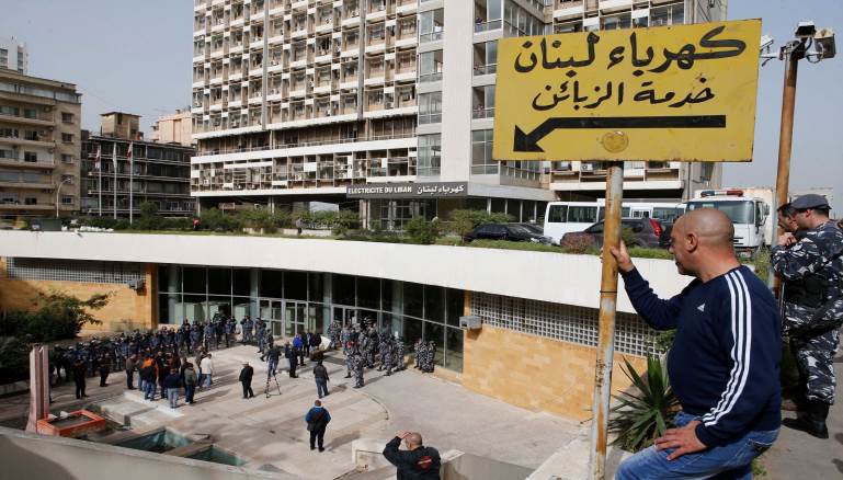 التصعيد هو الخيار المطروح أمام المياومين (خليل حسن)