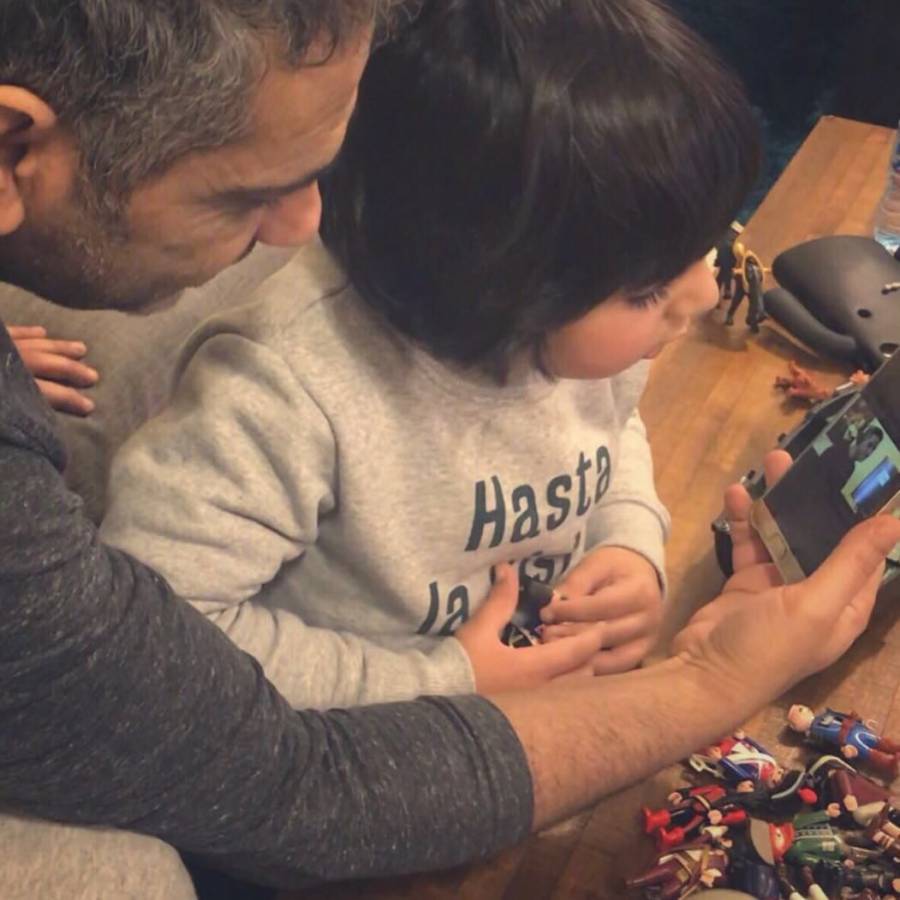 فضل شاكر وحفيده