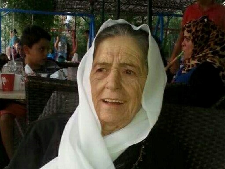 المرحومة عزيزة خليل محمد عبدالله