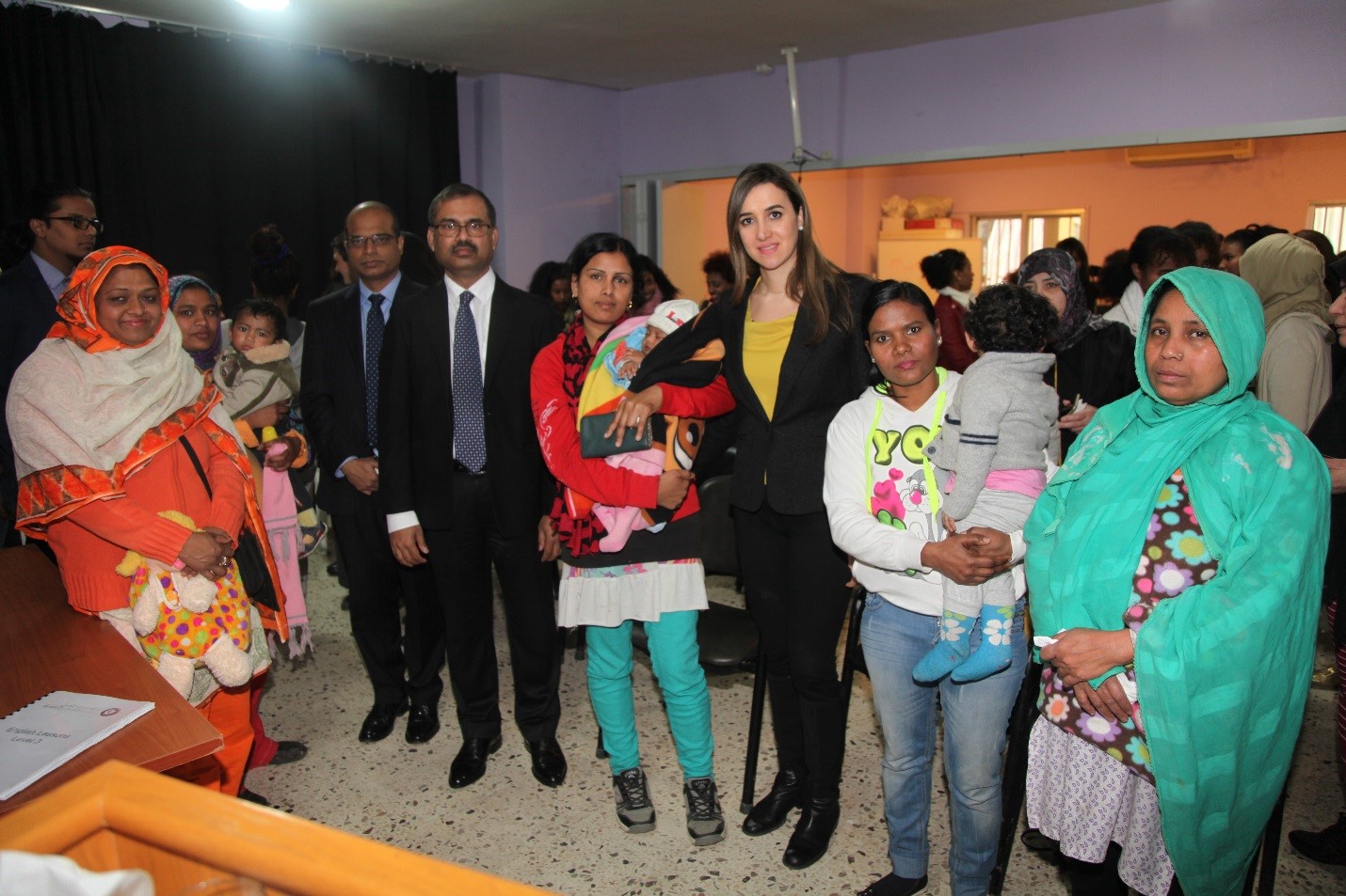 ضمن عملها في دعم المهاجرين وضحايا الاتجار بالبشر