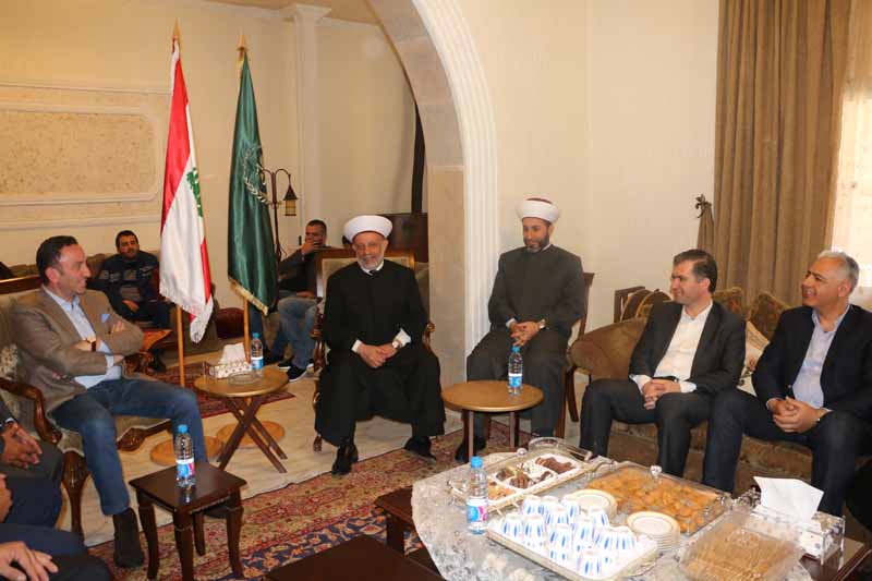 دلي مستقبلا المرشح عماد الخطيب والوفد المرافق