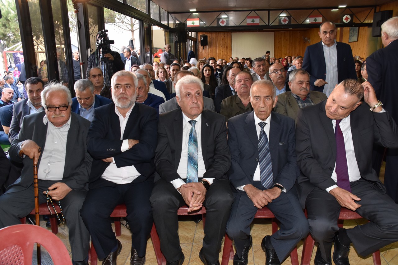 جمهور الحضور