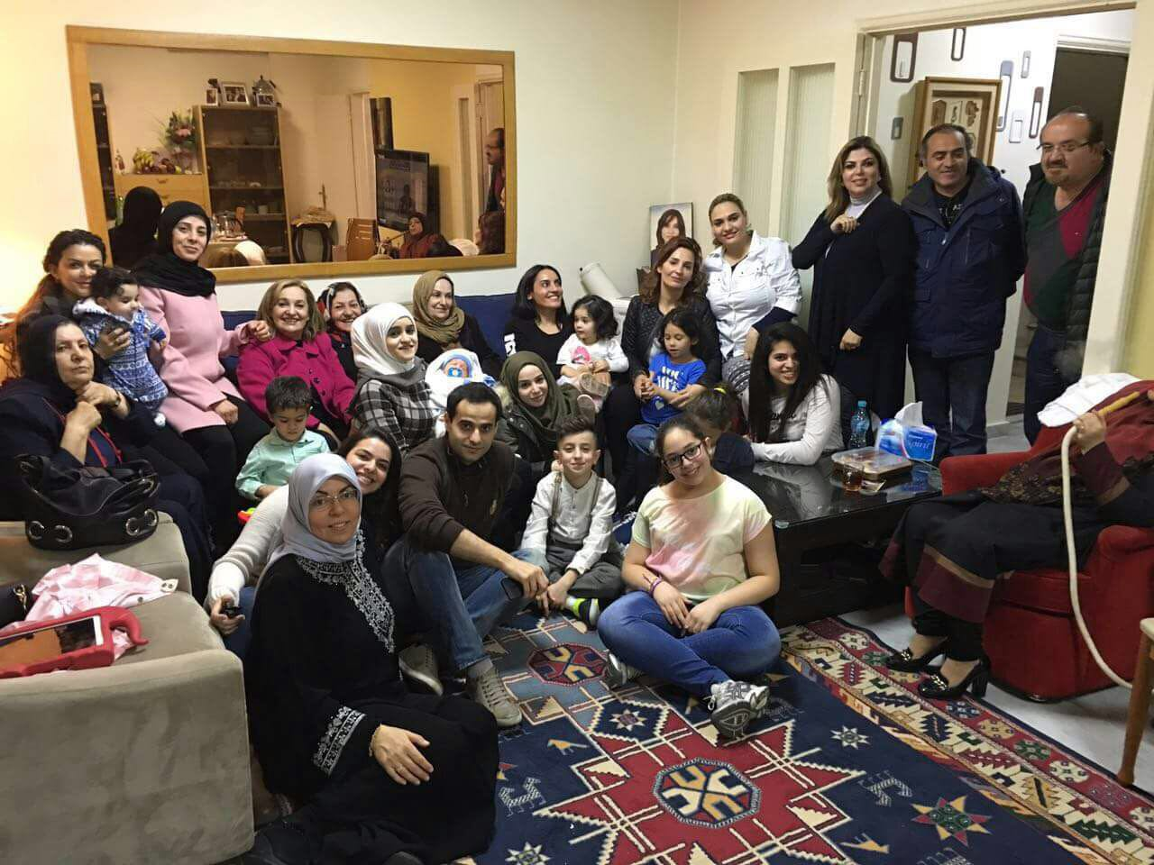 أجمل التهاني والتبريكات  بحلول شهر رمضان المبارك من الجميع، بالأخص من الاهل والاقارب والمعارف ومن اهل بلدتي الخيام 