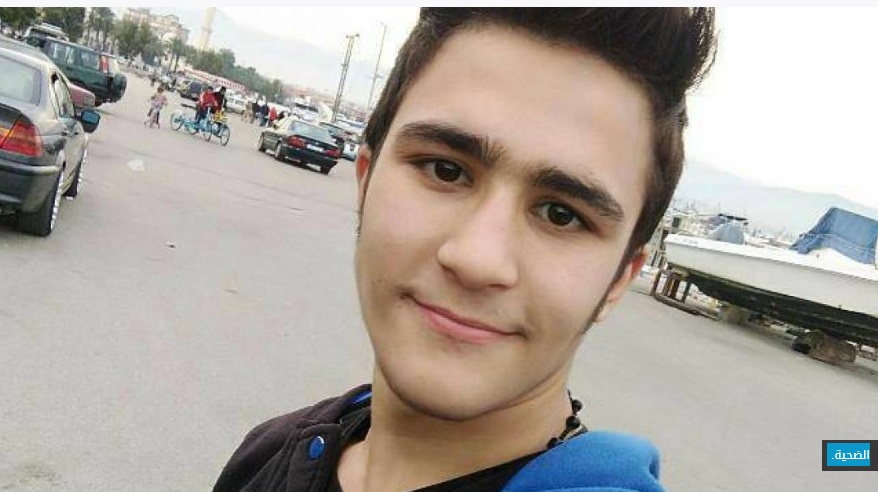 أحمد زغلول ابن الخمسة عشر ربيعاً، الذي كان في طريقه الى عمله عندما اوقفه شبّان.. حكموا عليه بالموت