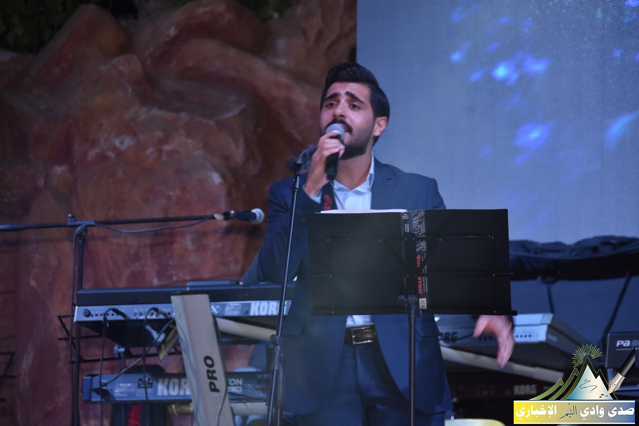 الفنان إياد