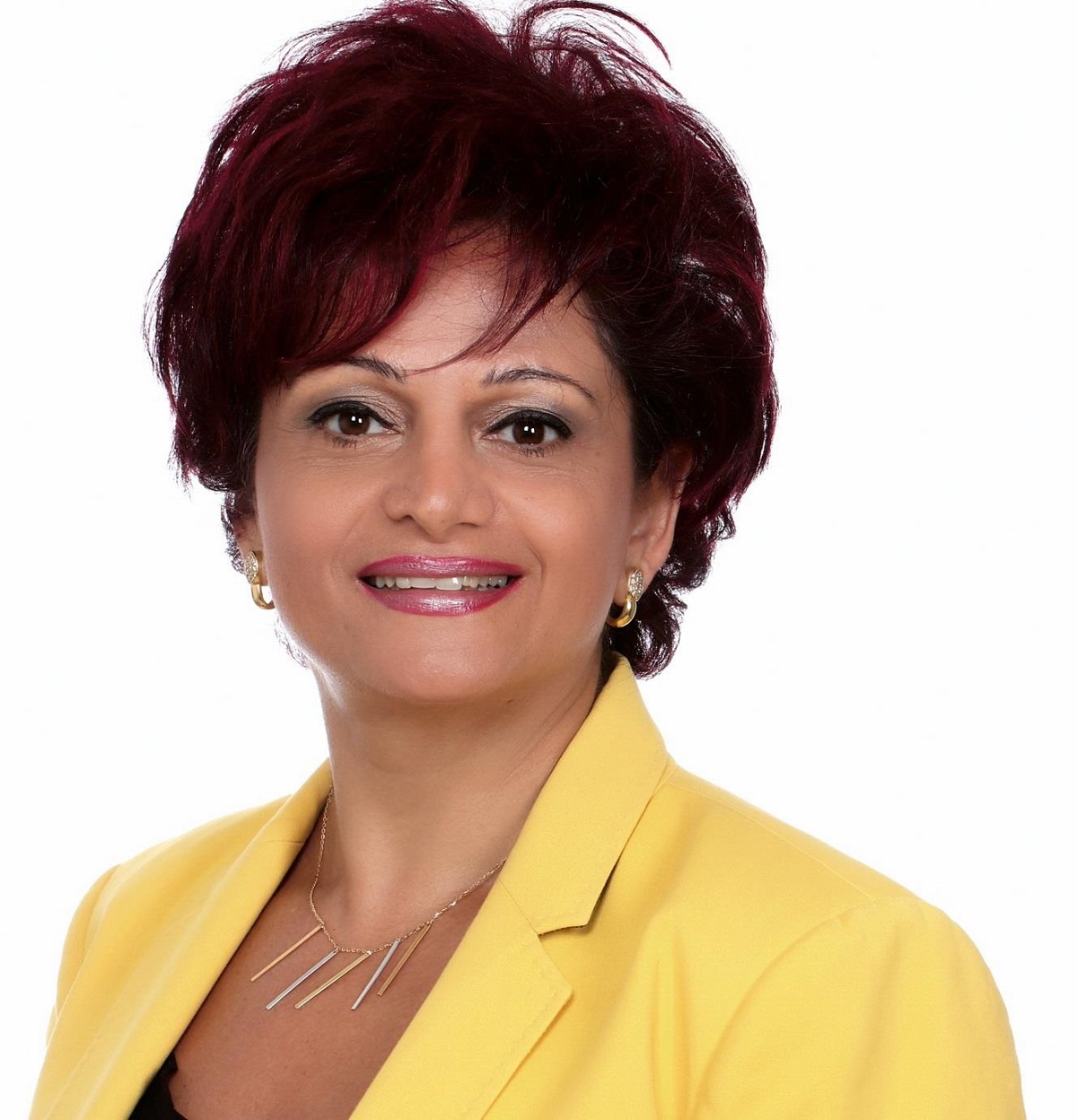 النقيبة د. ميرنا أبي عبدالله ضومط