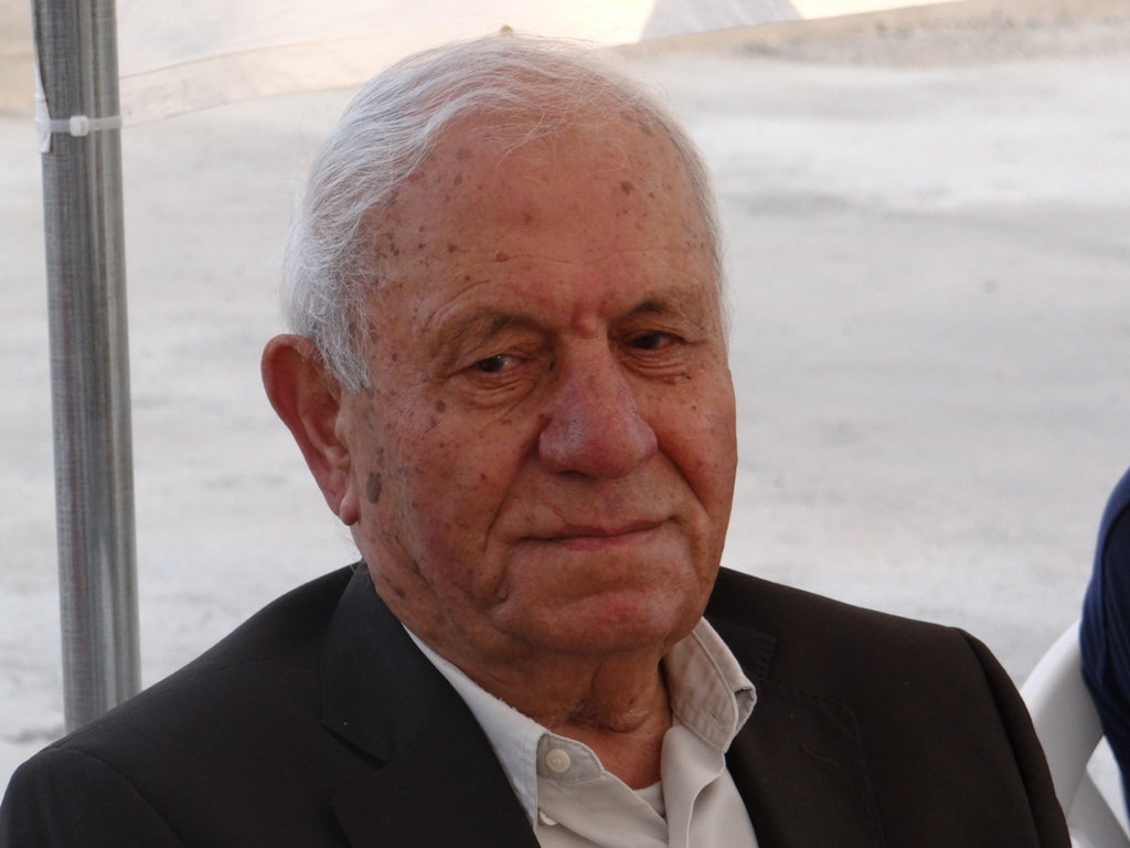 المرحوم الحاج كامل الحاج خليل رشيدي (أبو عزات)