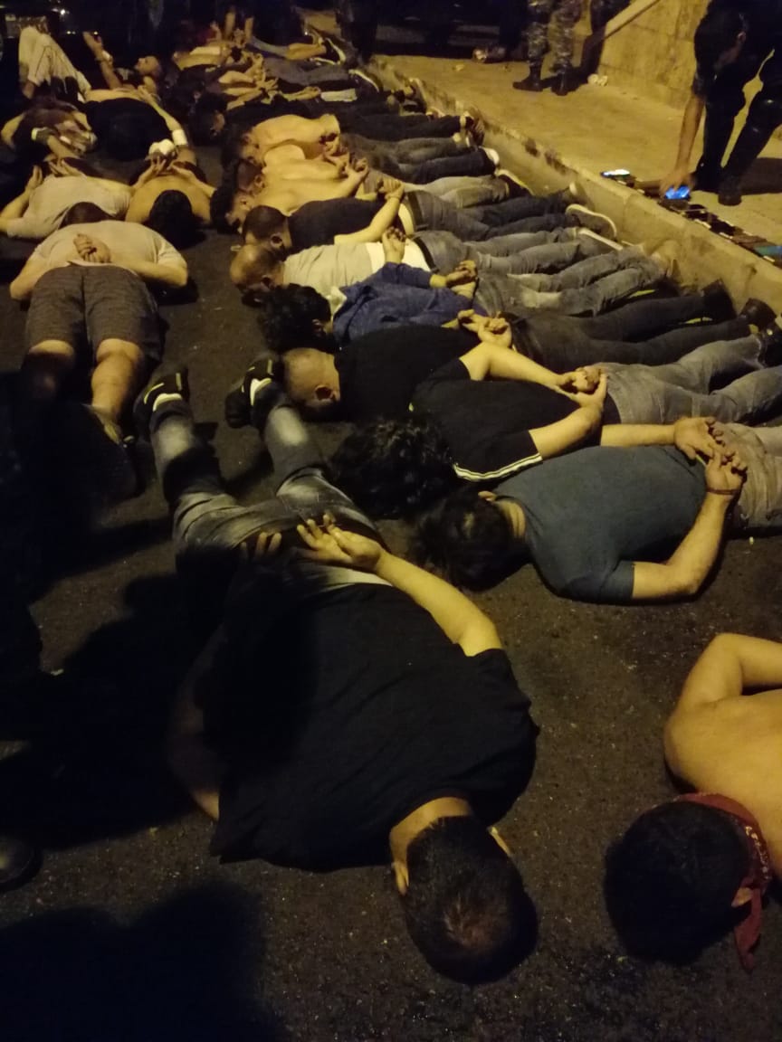 السلطة إلى القمع المفرط... بعد المسّ بمصرف! (هيثم الموسوي)