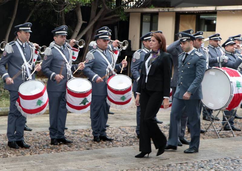 خلال تسلم الحسن مهامها في وزارة الداخلية (الصورة لحسن عسل)