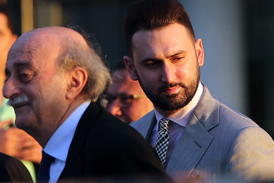 ألغى الخليل موعداً مع جنبلاط وأبلغ الأسباب للوزير السابق غازي العريضي