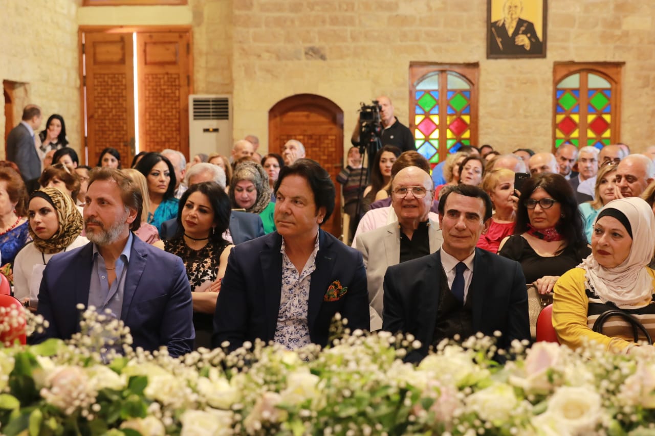 مقدمة الحضور