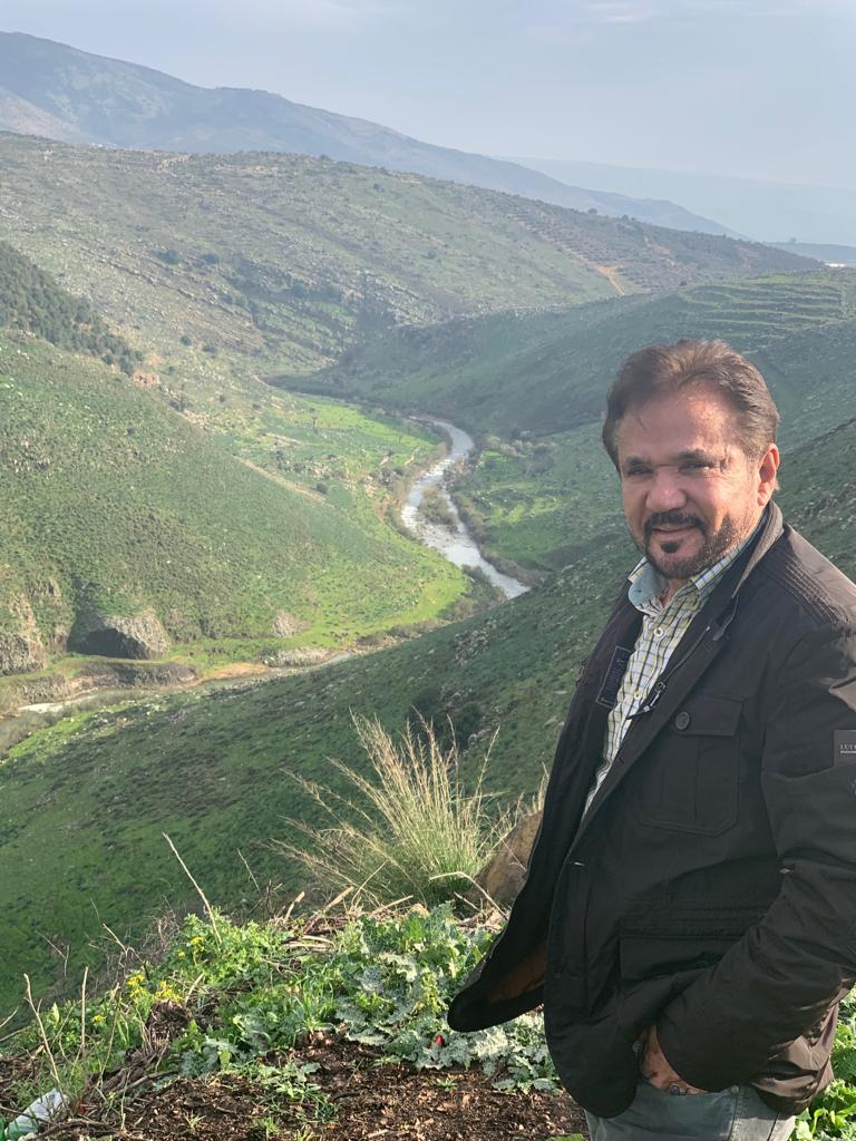 رجل الأعمال الأستاذ محمد الصفاوي في مشهد جنوبي