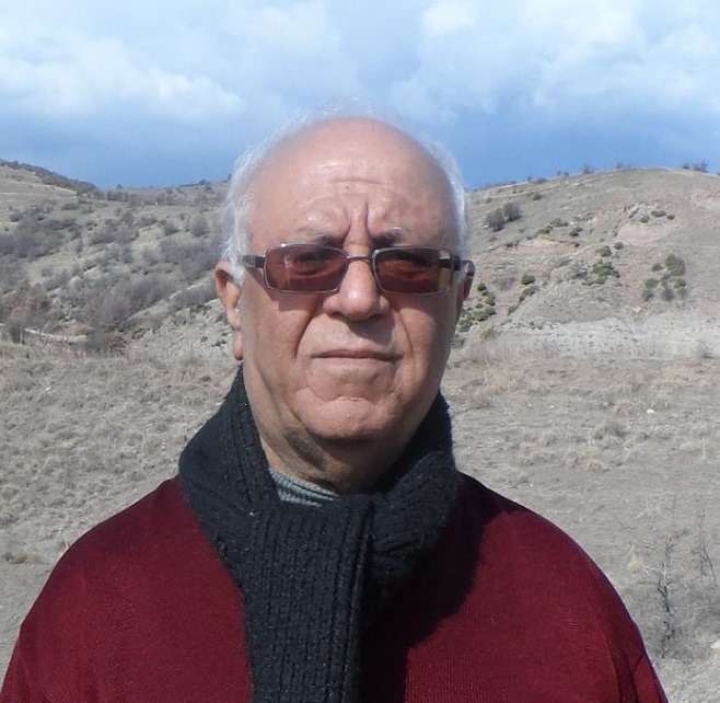 د٠ محمد طرزان العيق