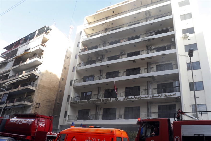 تشكّل قيمة سلف المستشفيات والفوائد عليها المأخوذات الحقيقية من أموال نهاية الخدمة غير المقيّدة تحت باب إنفاق صندوق المرض والأمومة (هيثم الموسوي)