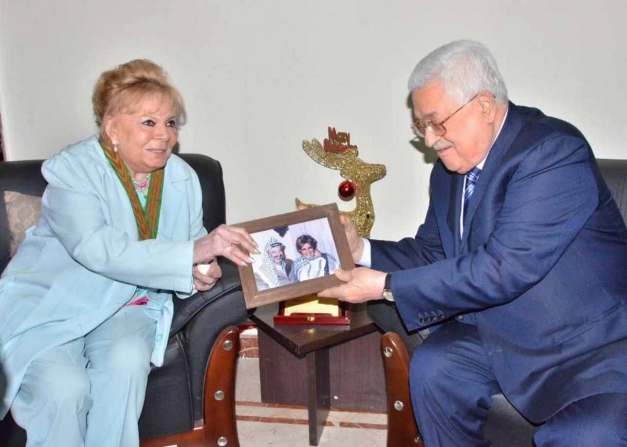 نادية لطفي وأبو مازن