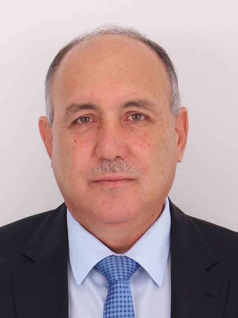 رئيس المجلس القاري الافريقي في الجامعة اللبنانية الثقافية في العالم القنصل حسن يحفوفي