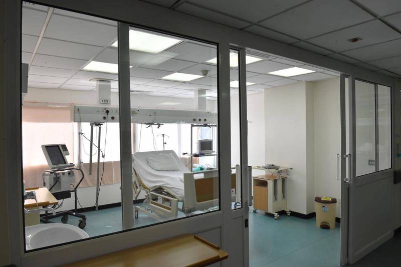 غرفة العزل الصحّي (تصوير نبيل اسماعيل)