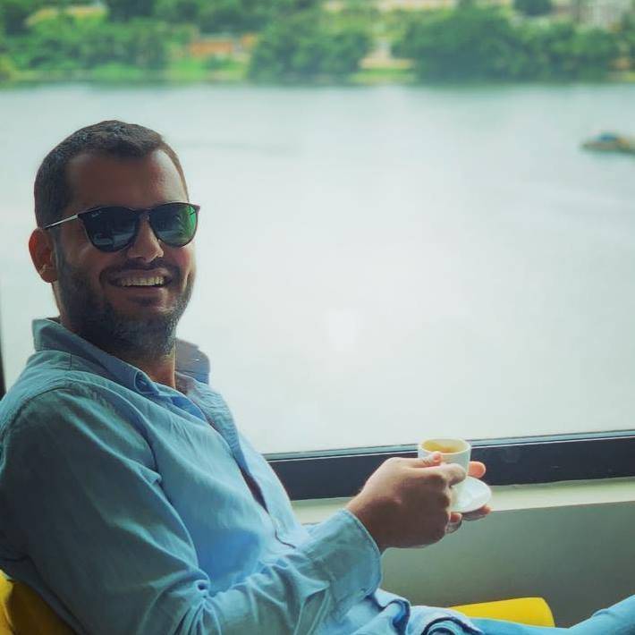 الراحل المهندس يوسف الزوقي