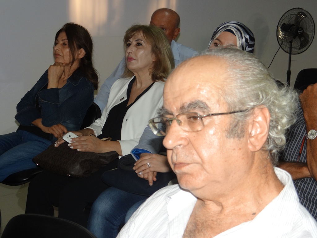 الكاتب أسعد غصن