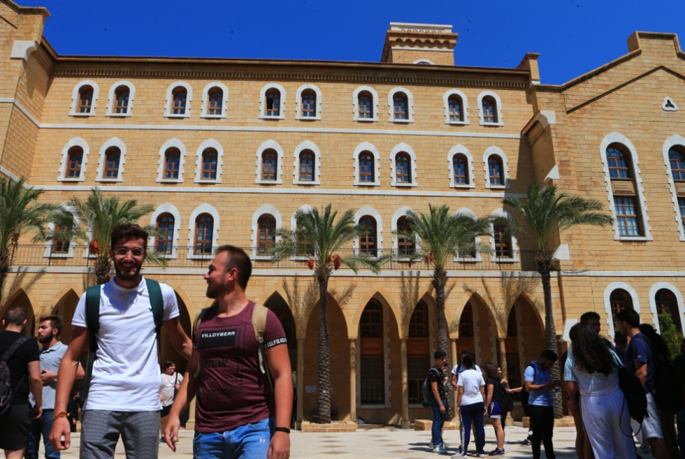 مخاوف من تدفيع الجامعة ثمن إنقاذ المستشفى الذي يعاني منذ فترة غير قصيرة (هيثم الموسوي)