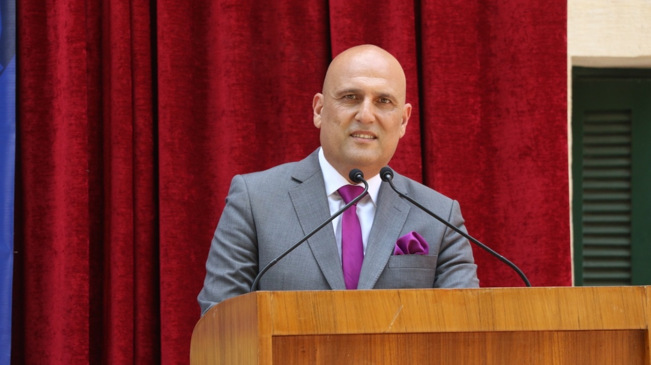 شادي مشنتف (أستاذ علم الاجتماع)