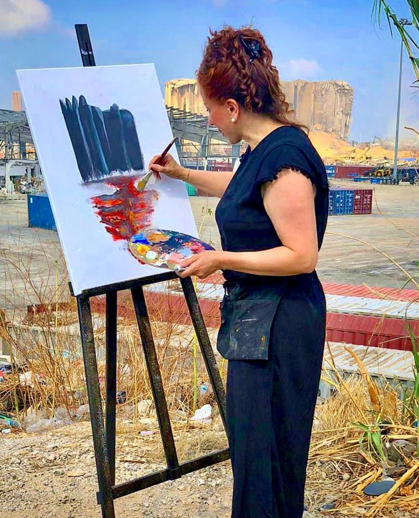 الفنانة التشكيلية مجد رمضان